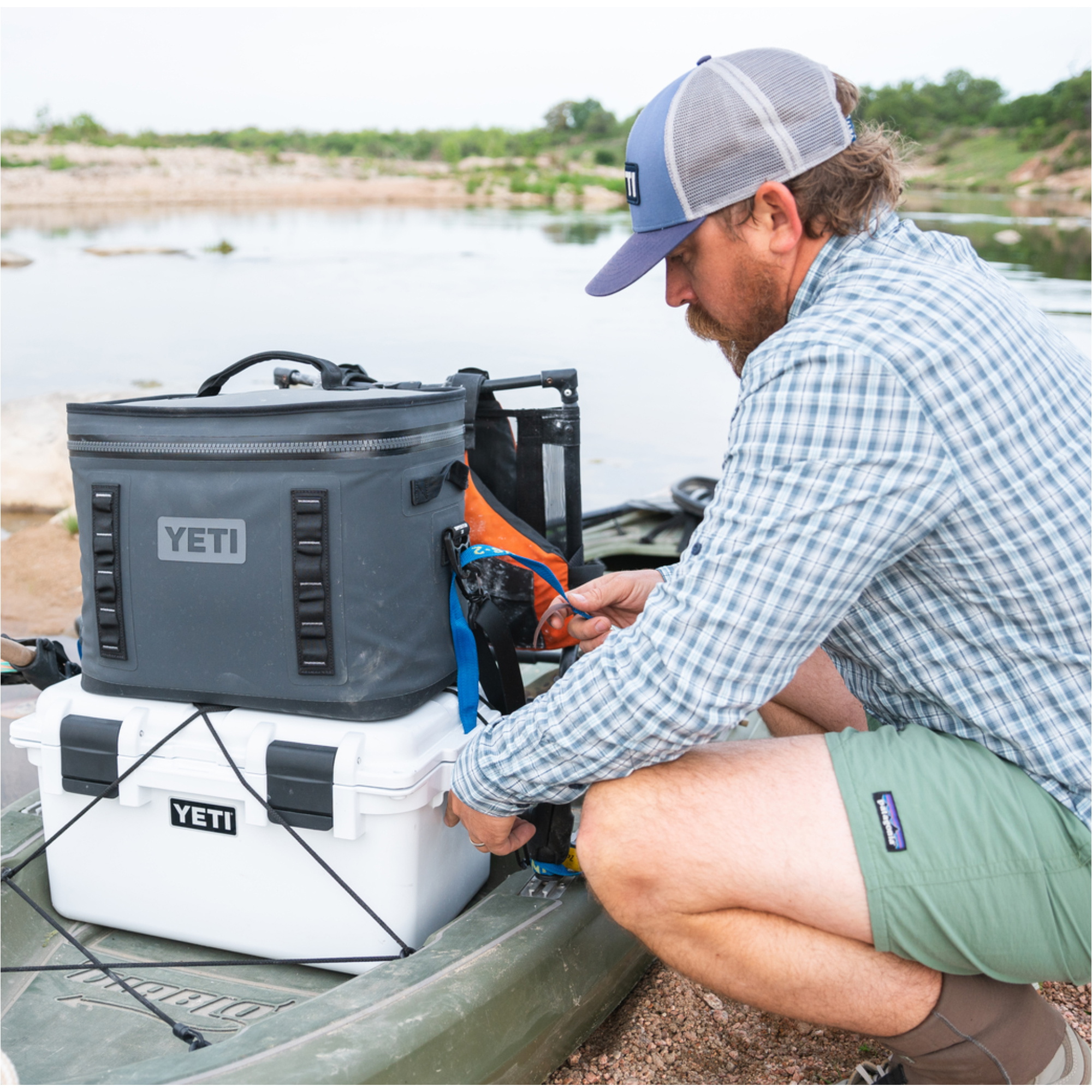 2026 YETI Hopper Flip® 18 Cool Bag 70000002202 - Charcoal